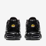 Nike-Air-Max-Plus