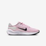 Nike-Revolution-7
