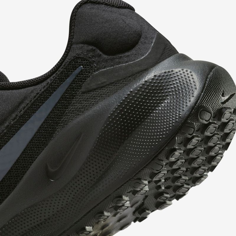 Nike-Revolution-7