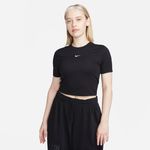 Nike-Sportswear-Essential