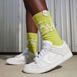 Nike-Dunk-Low
