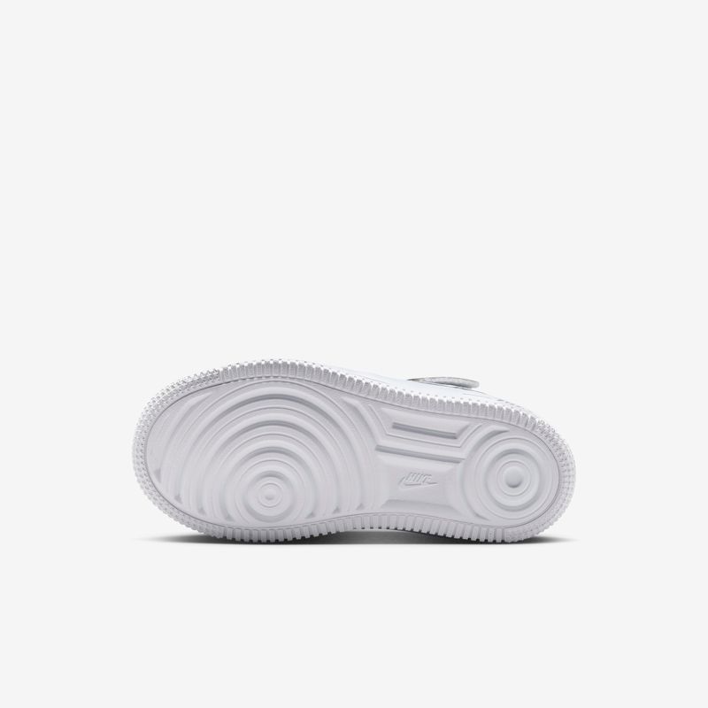 Nike-Force-1-Low-EasyOn
