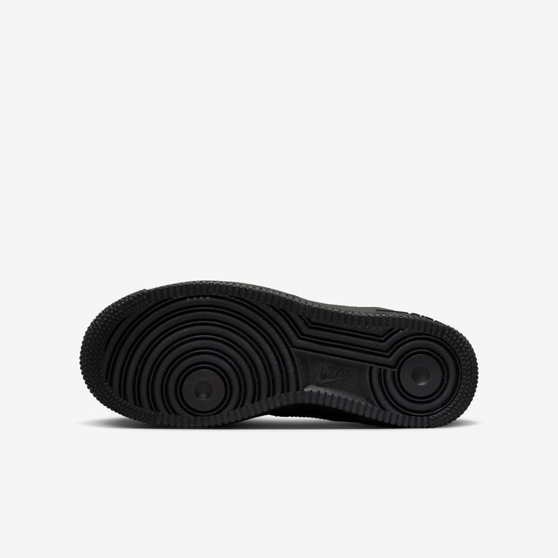 Nike-Air-Force-1-LE