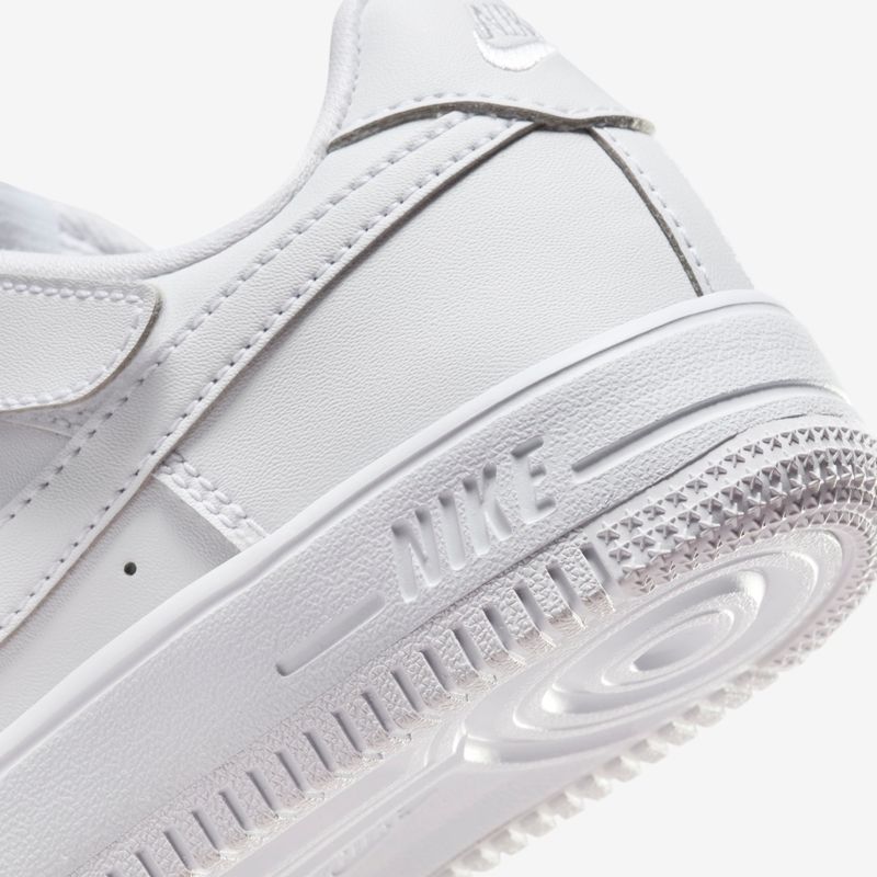 Nike-Force-1-Low-EasyOn