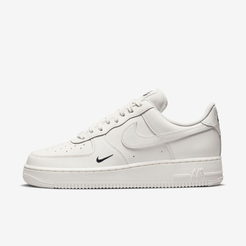 Nike Air Force 1 ’07 Essential
