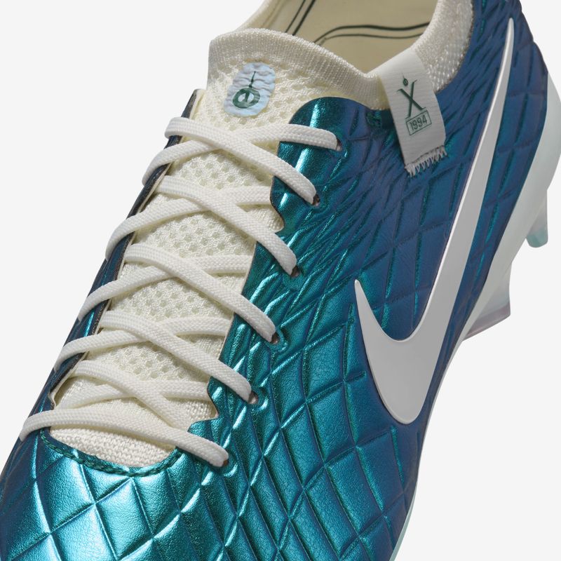 Nike-Tiempo-Legend-10-Elite-30